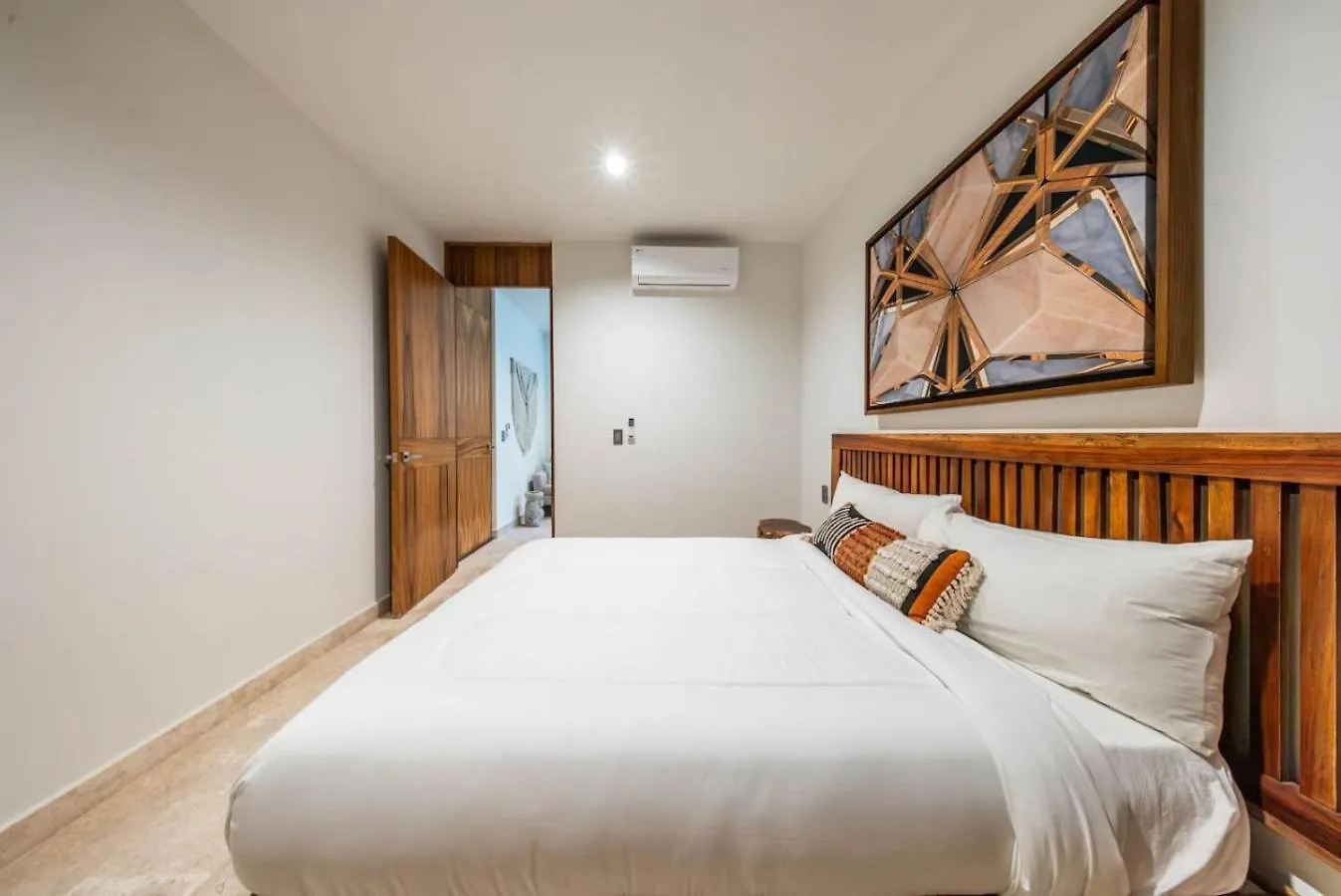 2 Bedroom With Direct Walk-Out To Pool, Sauna, And Gym Tulum