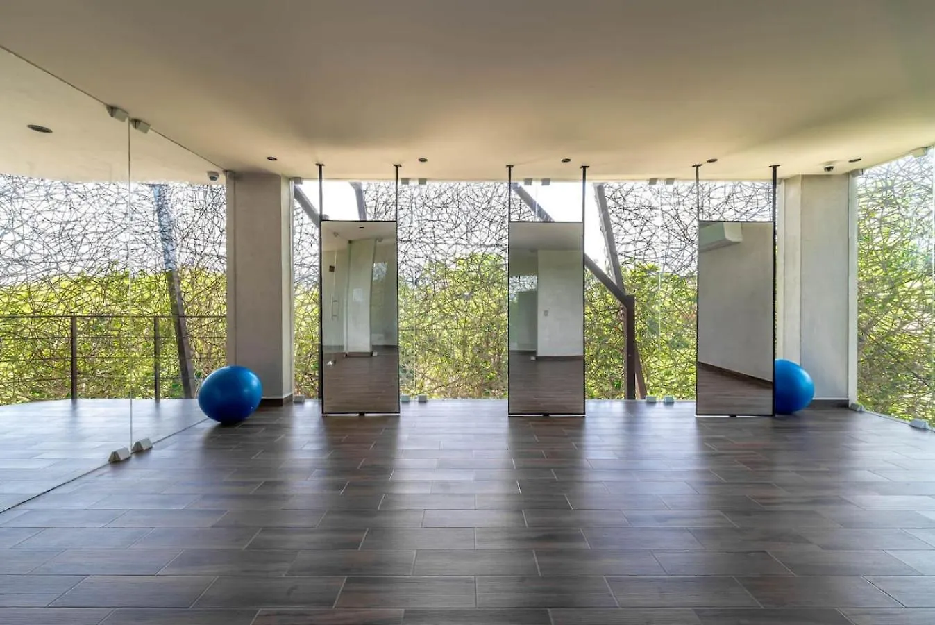 2 Bedroom With Direct Walk-Out To Pool, Sauna, And Gym Tulum 0*,  Meksyk