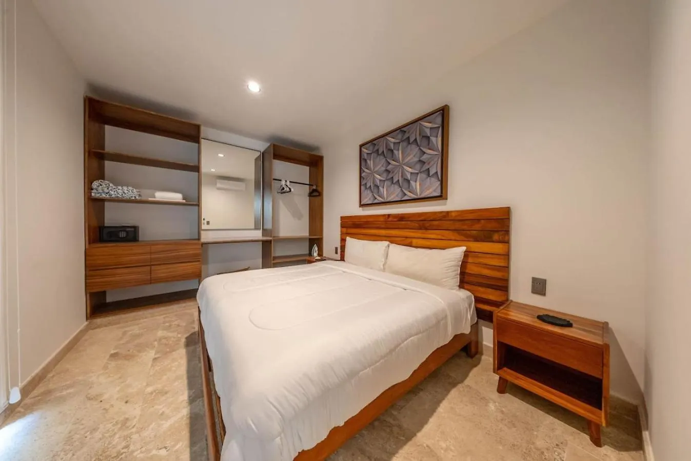 Apartment 2 Bedroom With Direct Walk-Out To Pool, Sauna, And Gym Tulum