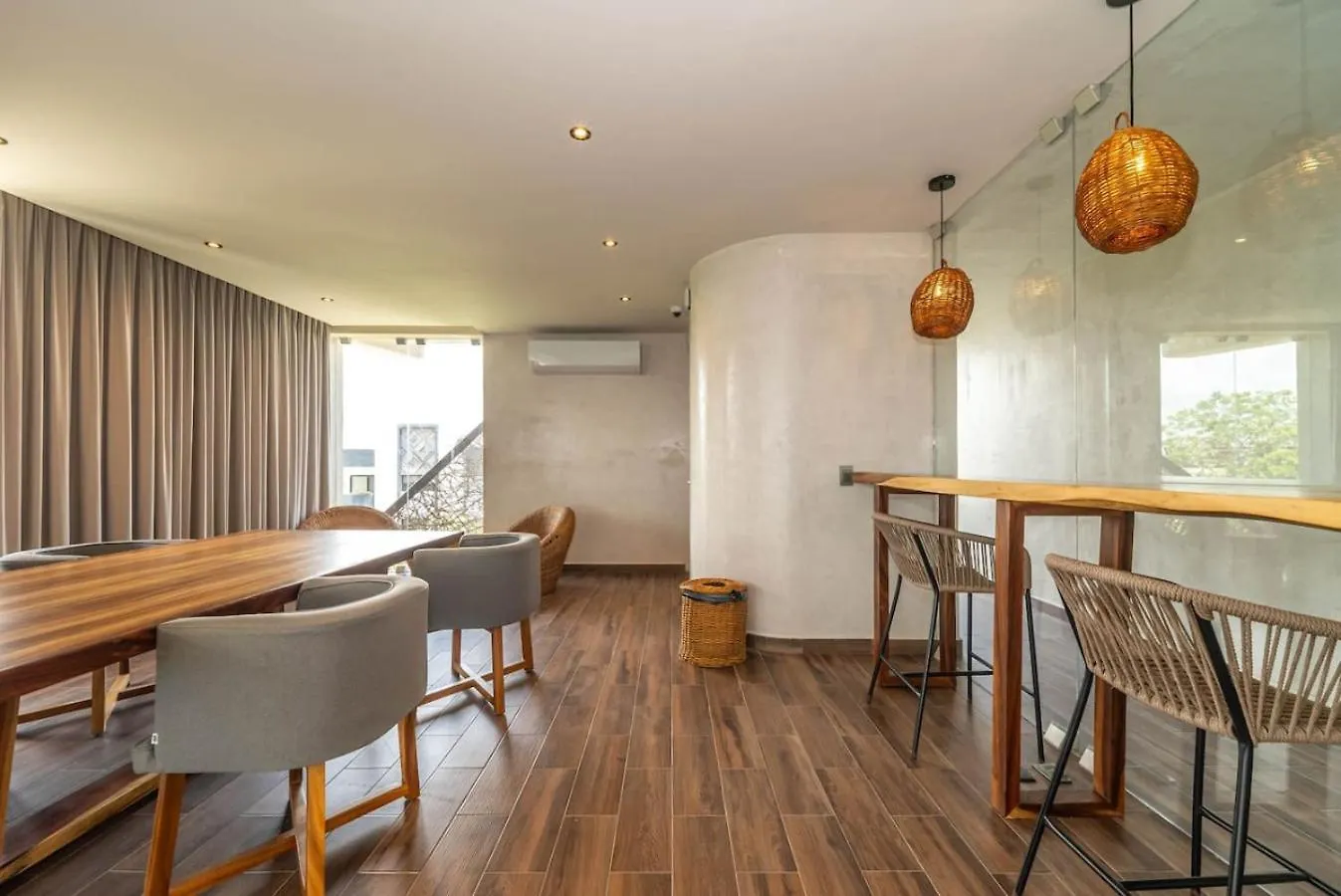 2 Bedroom With Direct Walk-Out To Pool, Sauna, And Gym Tulum Apartment