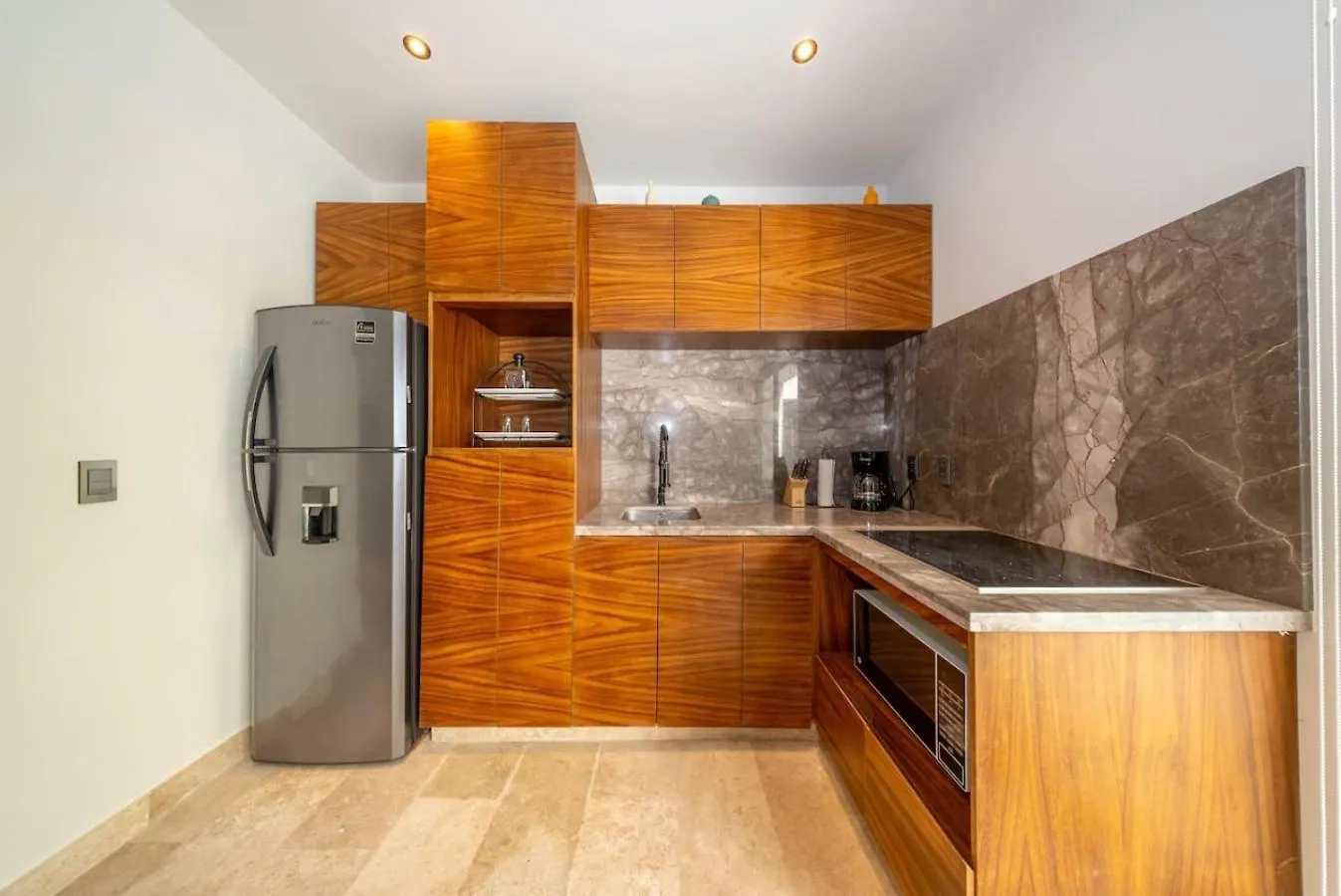 2 Bedroom With Direct Walk-Out To Pool, Sauna, And Gym Tulum Apartment