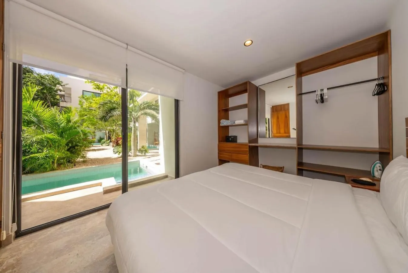 2 Bedroom With Direct Walk-Out To Pool, Sauna, And Gym Tulum