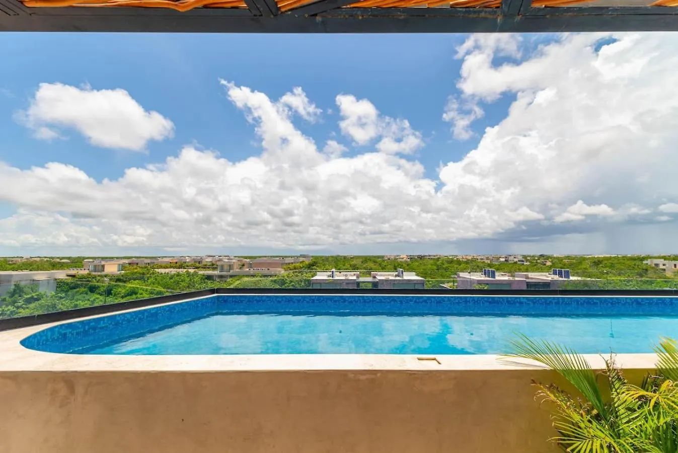 2 Bedroom With Direct Walk-Out To Pool, Sauna, And Gym Tulum